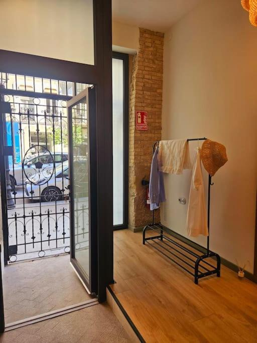 Tradicional Casa Con Patio Ruzafa Apartment Valencia Ngoại thất bức ảnh