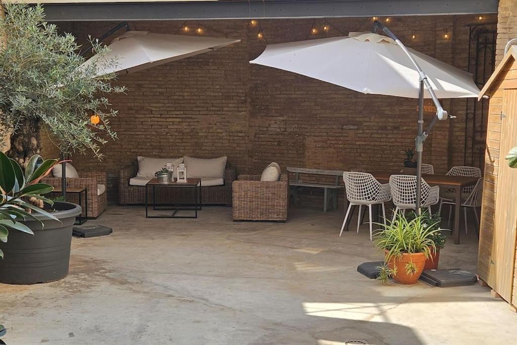 Tradicional Casa Con Patio Ruzafa Apartment Valencia Ngoại thất bức ảnh